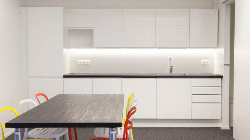 Pursimiehenkatu 26 C