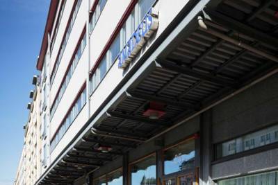 Pohjoinen Rautatiekatu 25