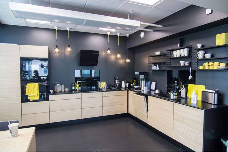 Metsänneidonkuja 10-12