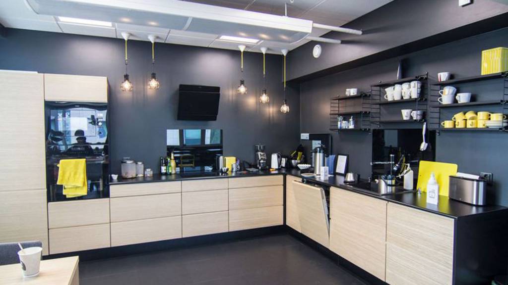 Metsänneidonkuja 10-12