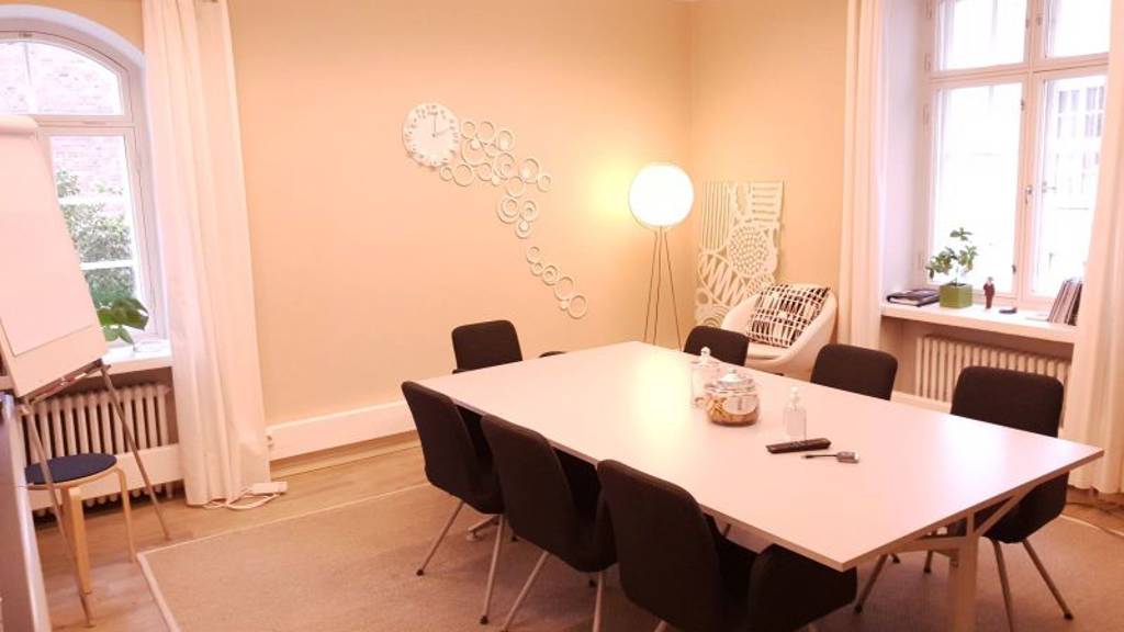 neuvottelutila Oksasenkatu 10