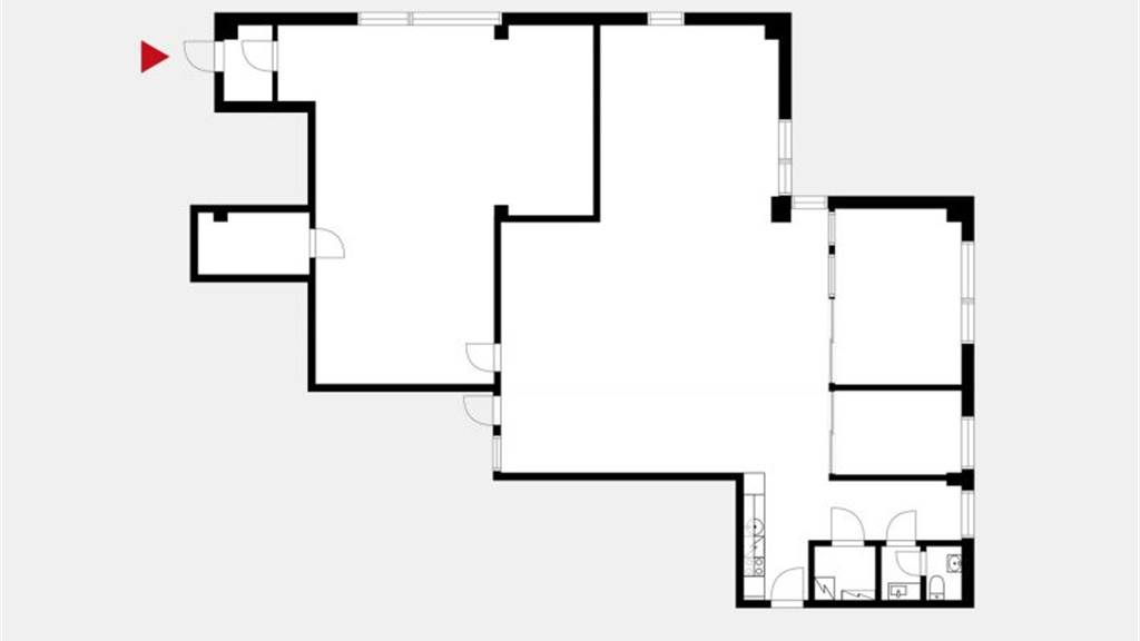 Largo 1.krs 250 m2 luonnos Äyritie 8
