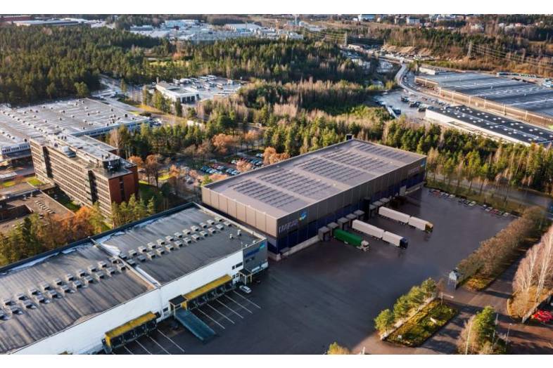 Itäinen Valkoisenlähteentie 18-20