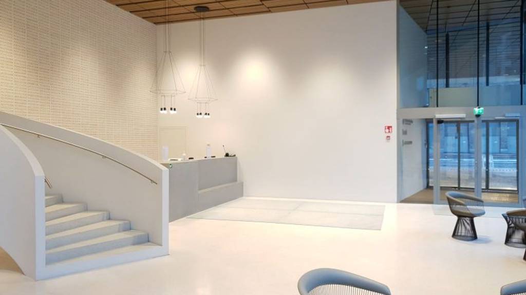 sisääntuloaula Tukkutorinkuja 5