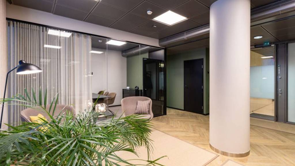 Urho Kekkosen katu 3-7