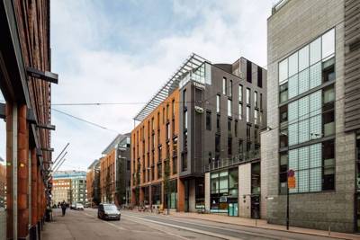 Urho Kekkosen katu 3-7