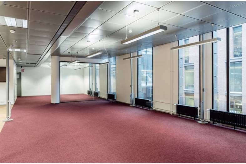 Urho Kekkosen katu 3-7