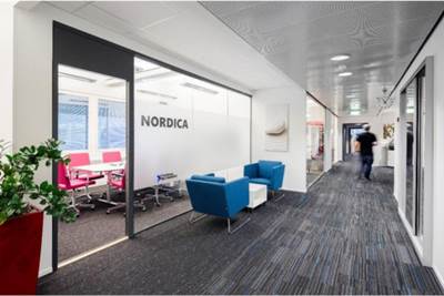 Linnoitustie 11 estrade