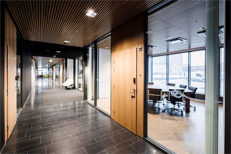 Hermannin rantatie 8 (kasvu)