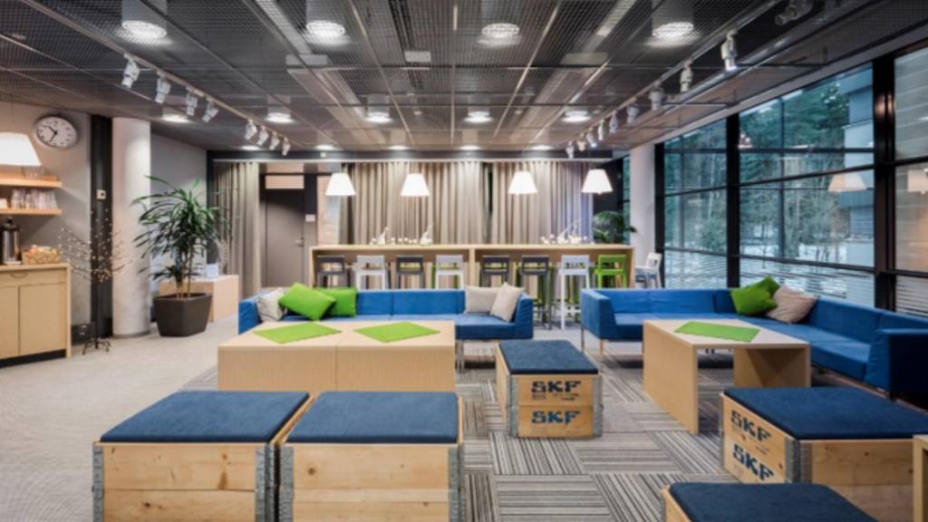 Kuva 4 Linnoitustie 11 estrade