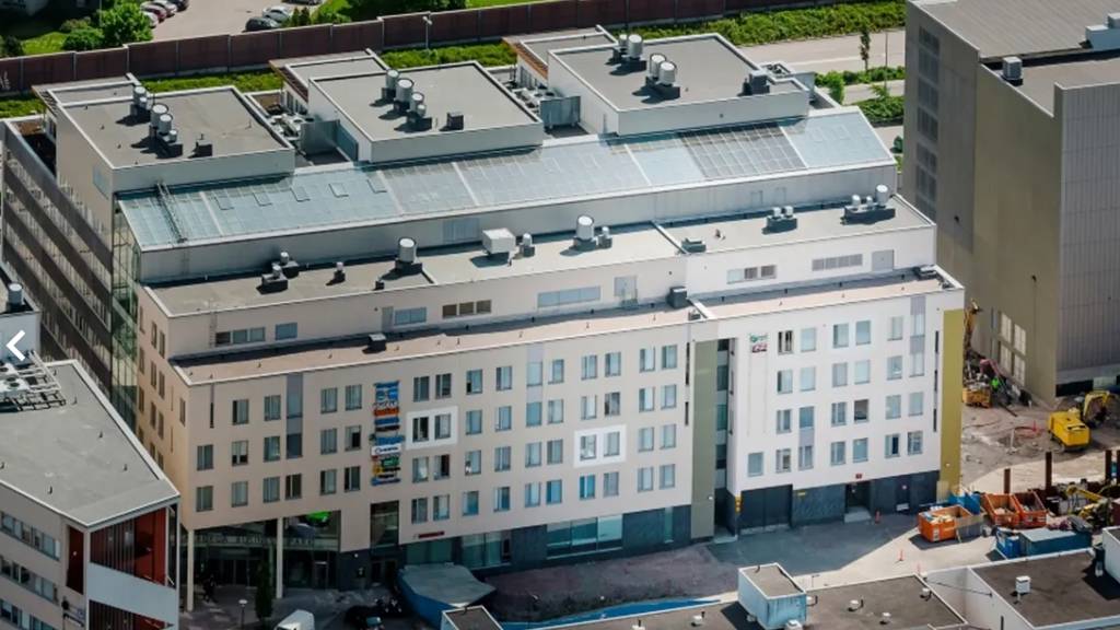 Kuva 1 Bertel jungin aukio 3 d-talo