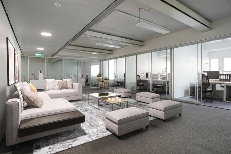 Pohjoinen rautatiekatu 25