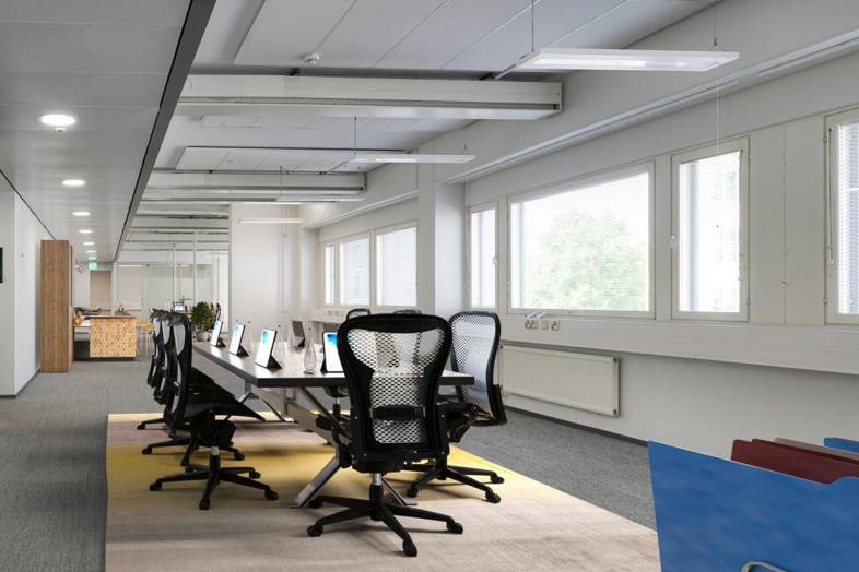 Pohjoinen rautatiekatu 25