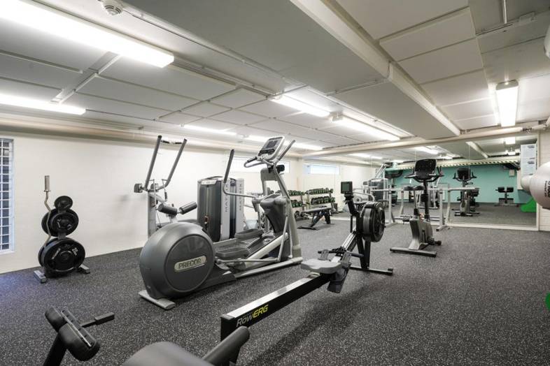 Pohjoinen rautatiekatu 25