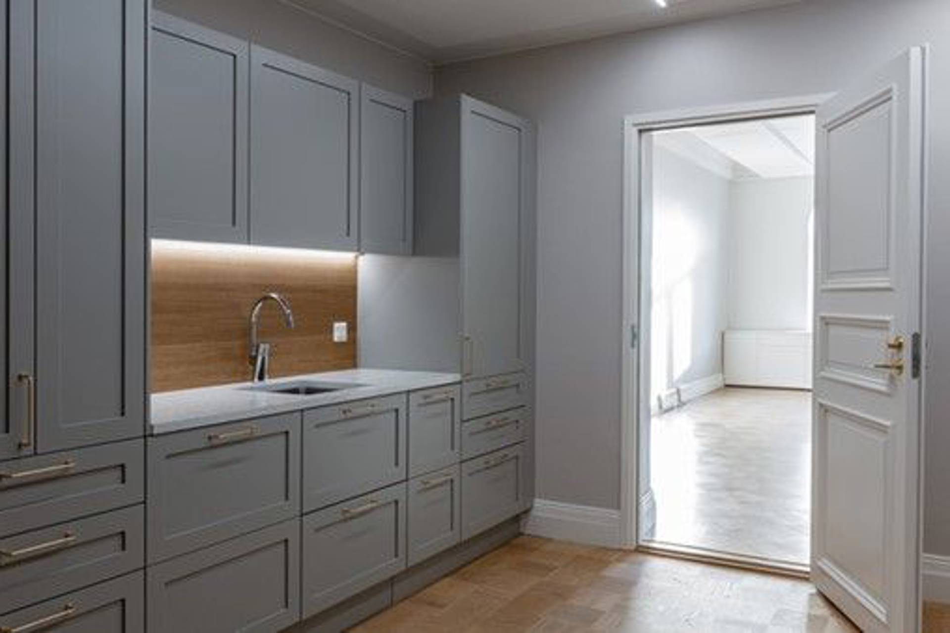 Pohjoisesplanadi 25-27