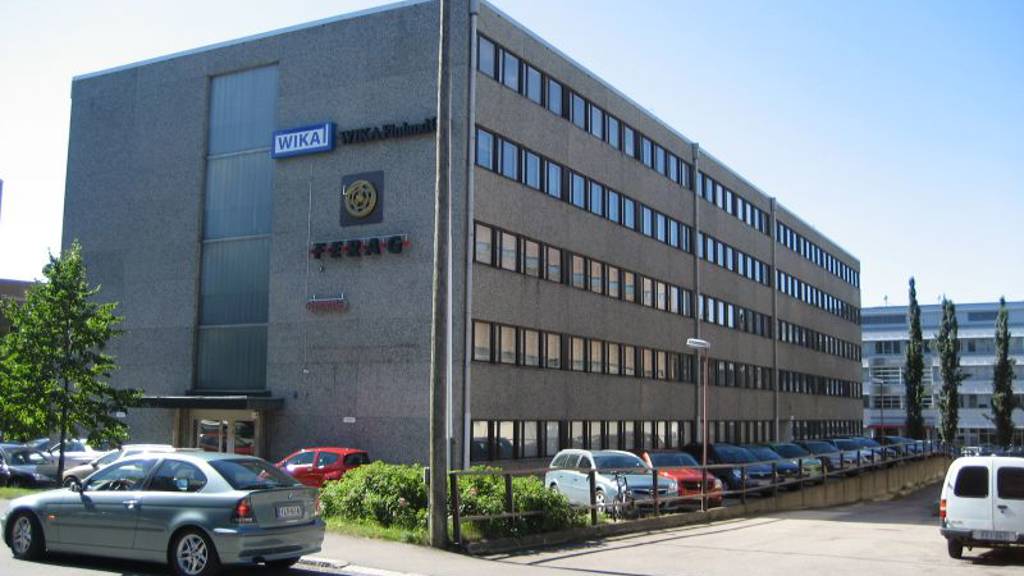 Itälahdenkatu 23, Lauttasaari