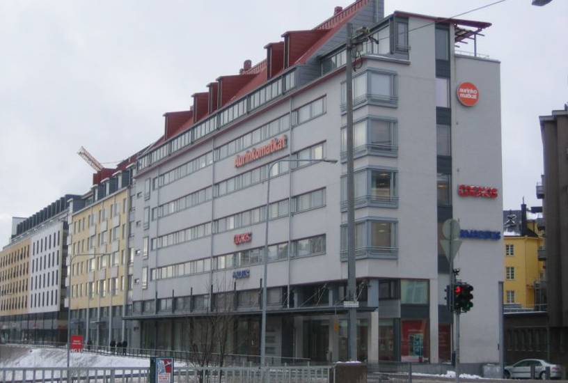 Pohjoinen rautatiekatu 25, Kamppi