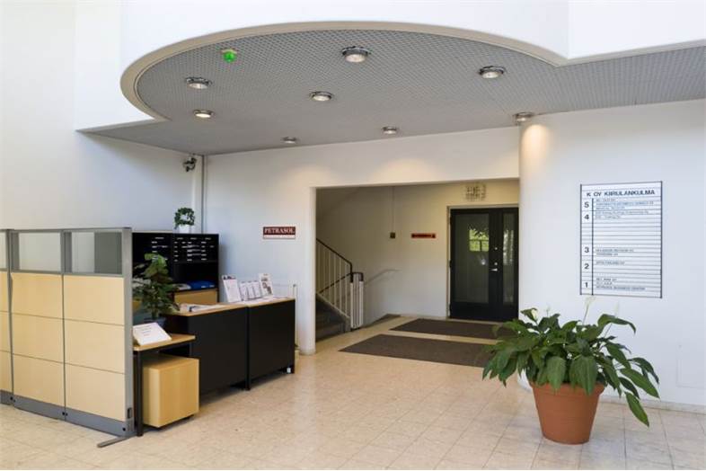 Sinikalliontie 12, Mankkaa