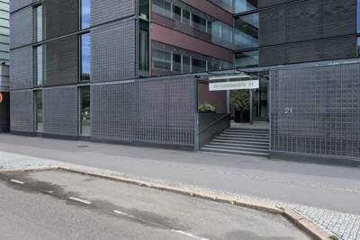 Paciuksenkatu 21