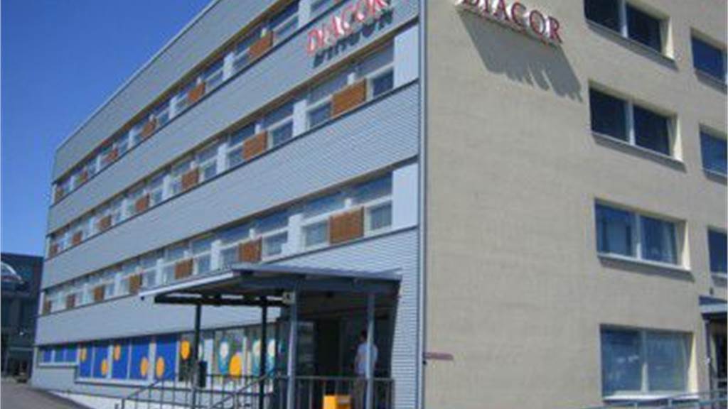 Linnanrakentajantie 4, Herttoniemi