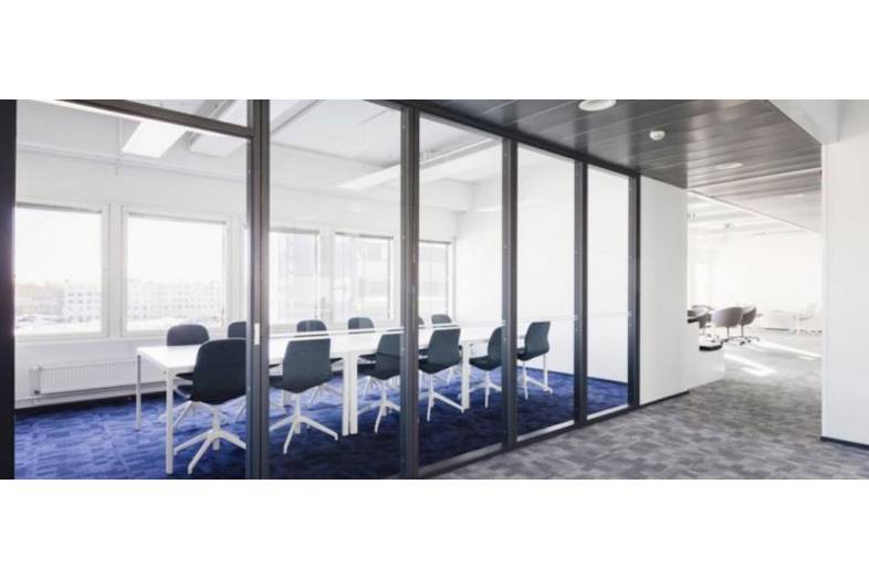 Perintökuja 8, Veromies