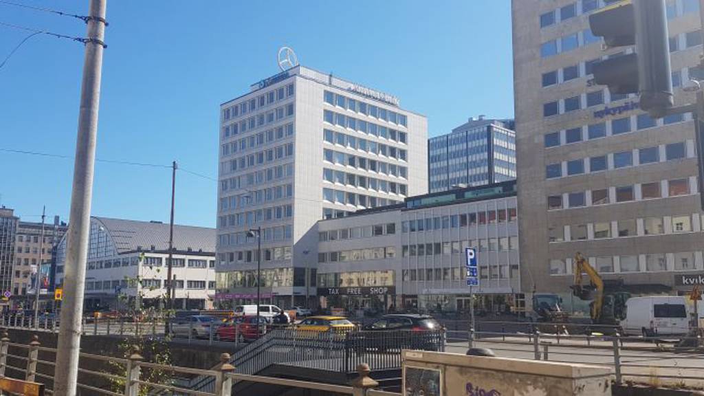 Fredrikinkatu 48, Kamppi