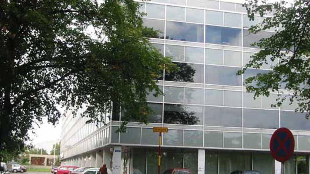 Mannerheimintie 15 b, Taka-Töölö