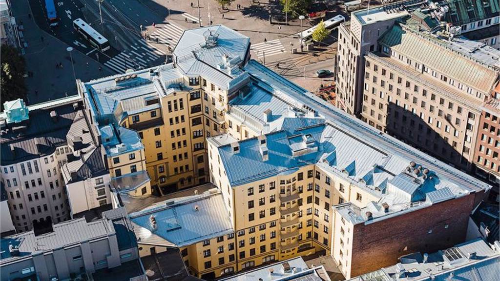 Kaisaniemenkatu 1, Keskusta