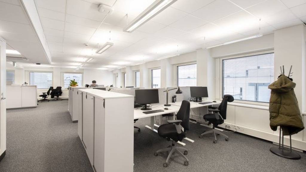 Runeberginkatu 5, Kamppi