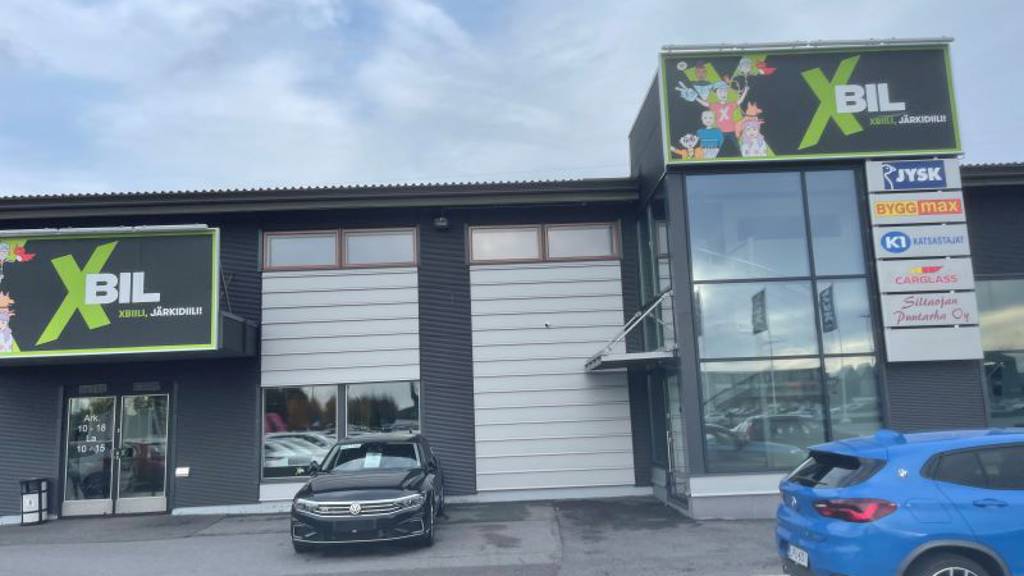 Itäkeskuksenkaari 4