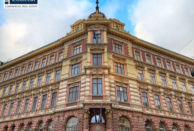 Erottajankatu 19, Kaartinkaupunki