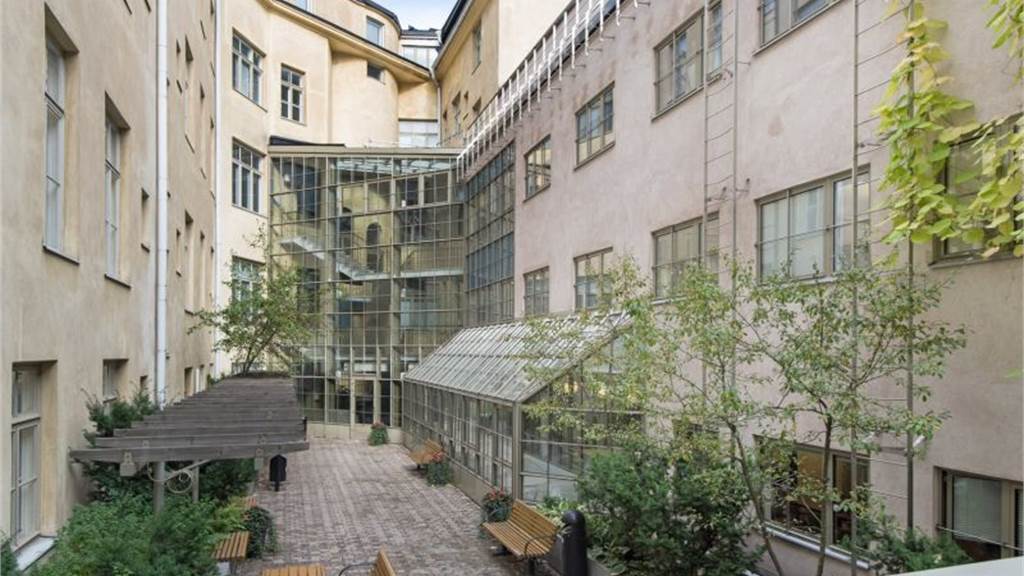 Erottajankatu 19, Kaartinkaupunki