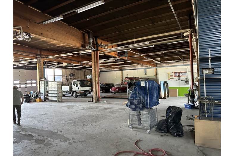 Hyllilänkatu 1, Hankkio