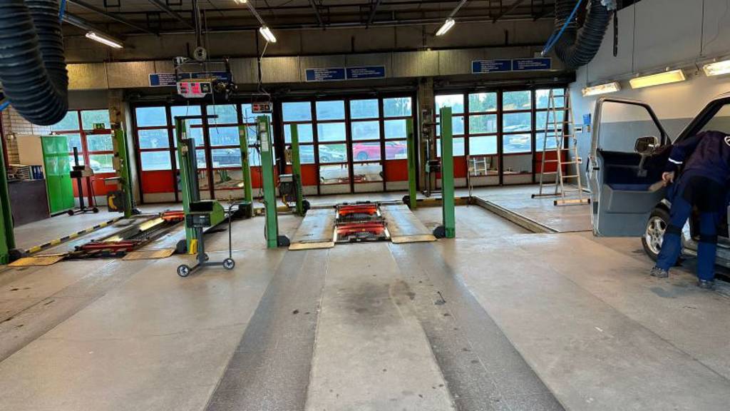 Ahertajankatu 2, Hervanta