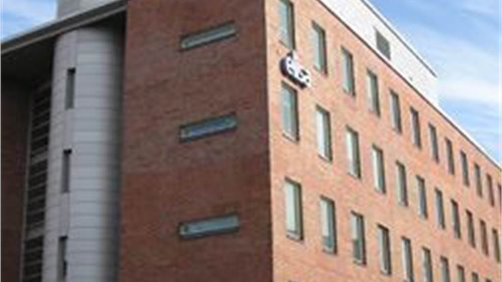 Turkhaudantie 5, Malmi