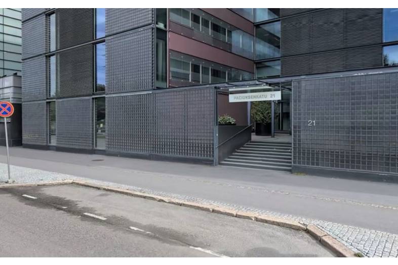Paciuksenkatu 21