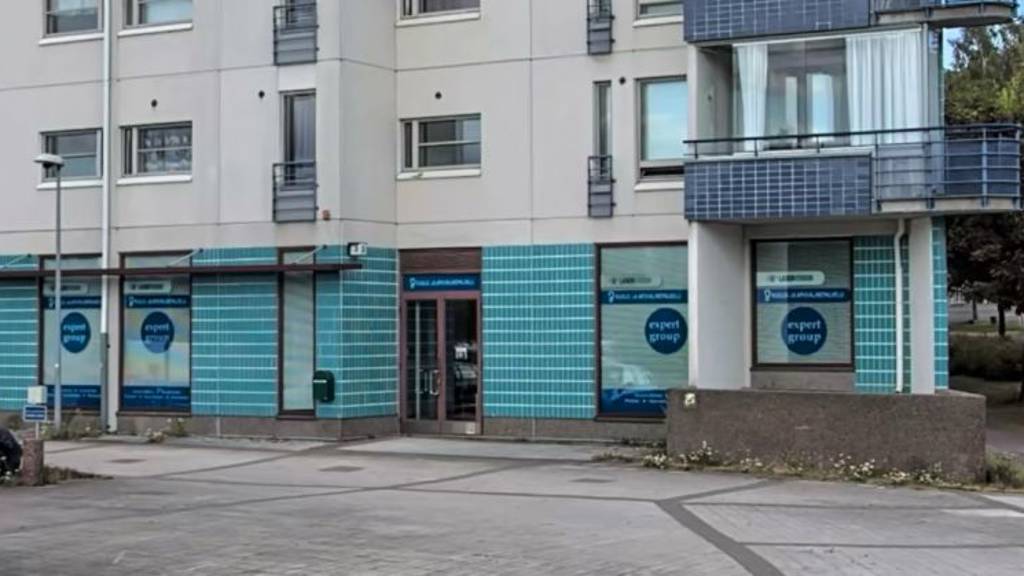 Albert Petreliuksen katu 3