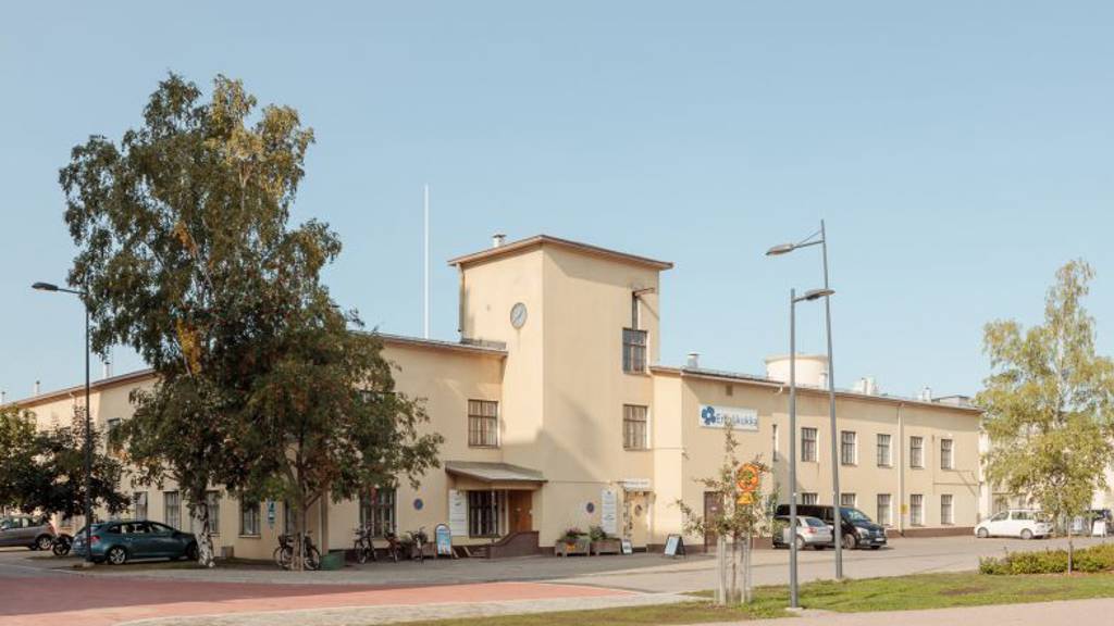 Emalitehtaankatu 2, Pajala