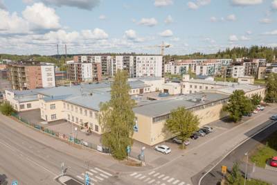 Emalitehtaankatu 2, Pajala