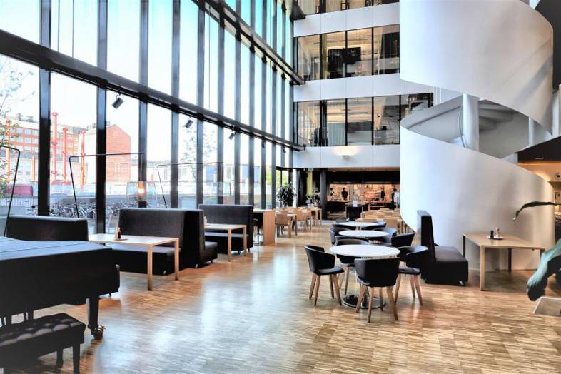 Hermannin rantatie 8