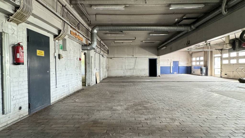 Koneenkatu 1, Hiiltomon Teollisuusalue