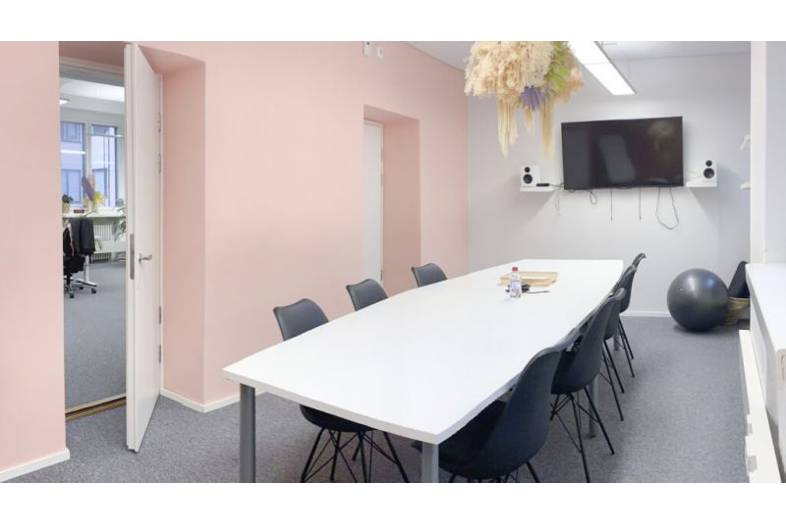 Urho Kekkosen katu 4-6 F, Kamppi