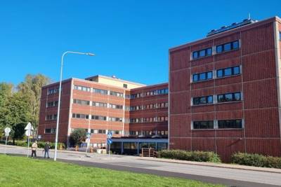 Nuijamiestentie 3, Haaga