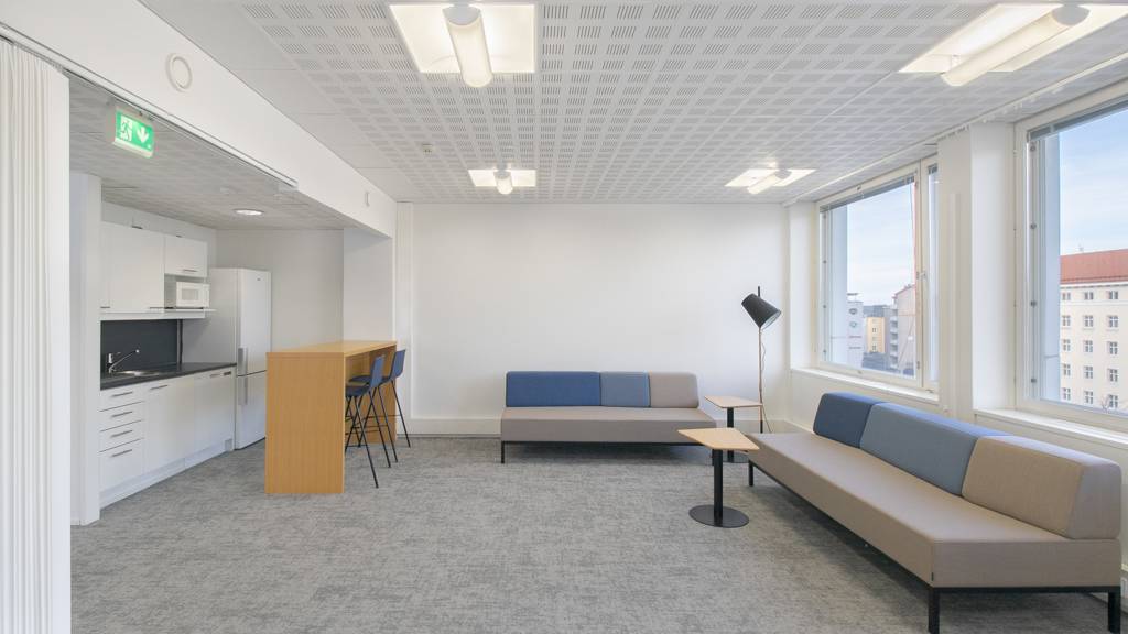 Helsingin Fredrikinkatu 48, 218,5 m², 6. krs Eteläinen Rautatiekatu 10