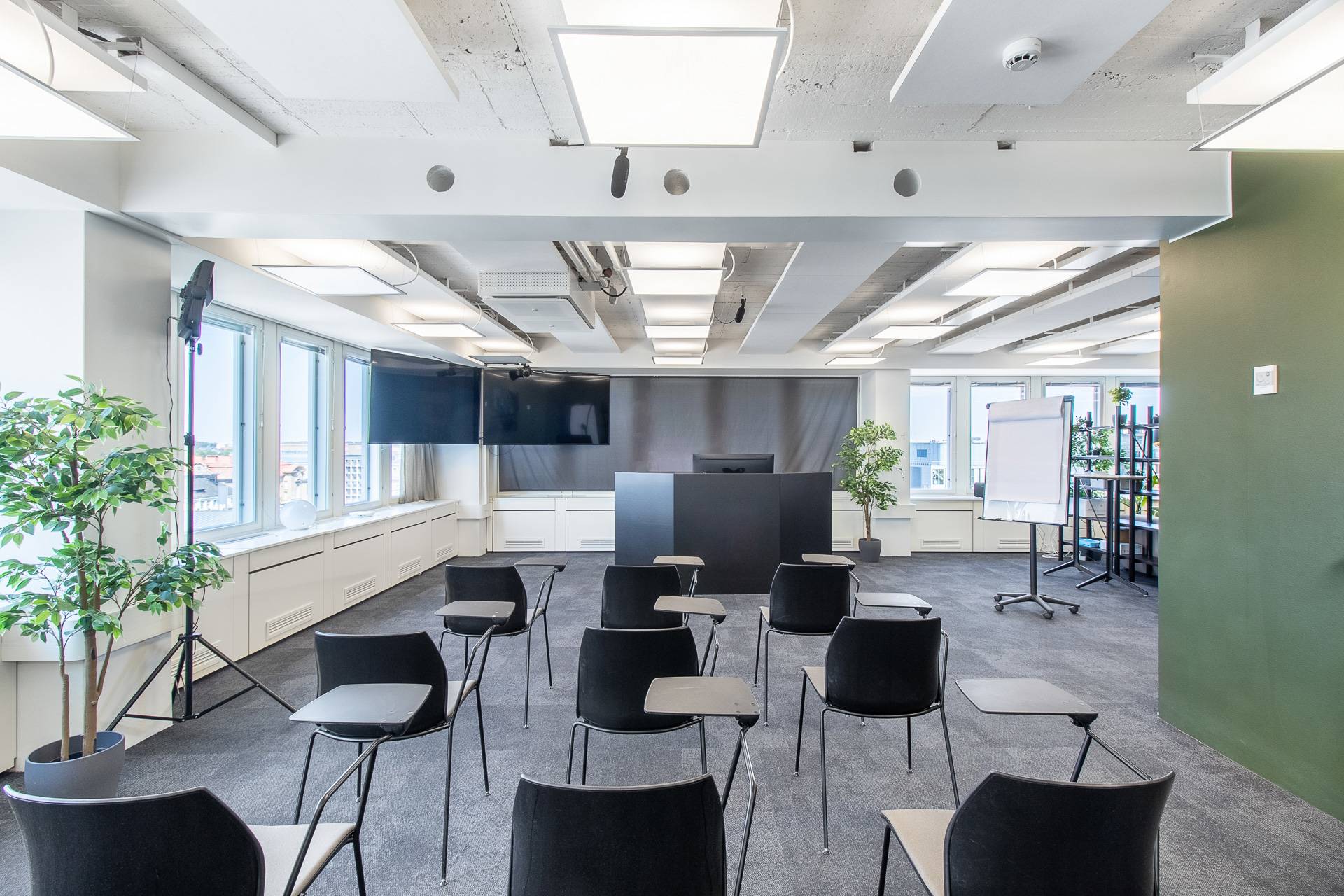 Helsingin Autotalo, 232 m², 9. krs Salomonkatu 17