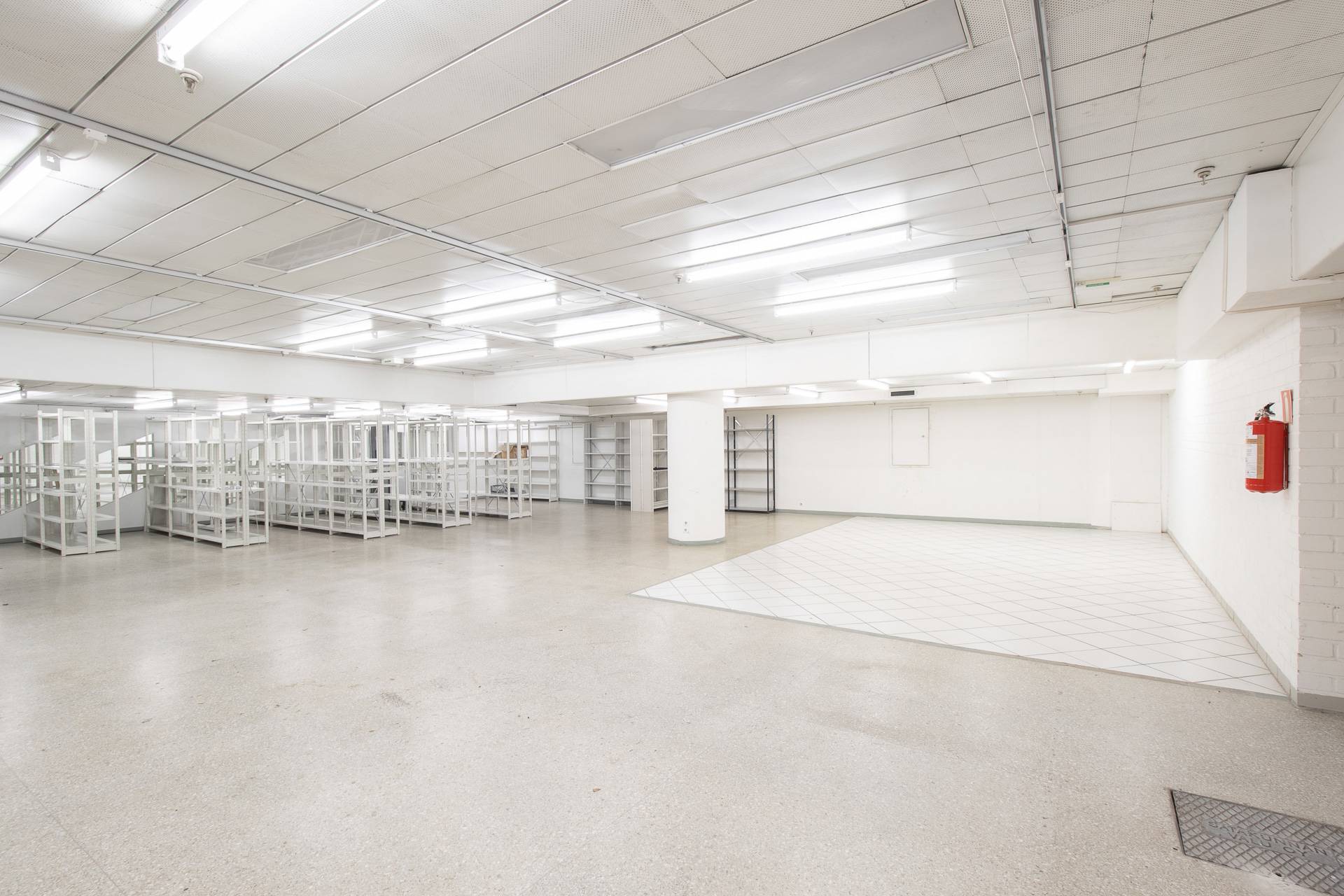 Helsingin Fredrikinkatu 48, 236,5m², kellarikerros Fredrikinkatu 48