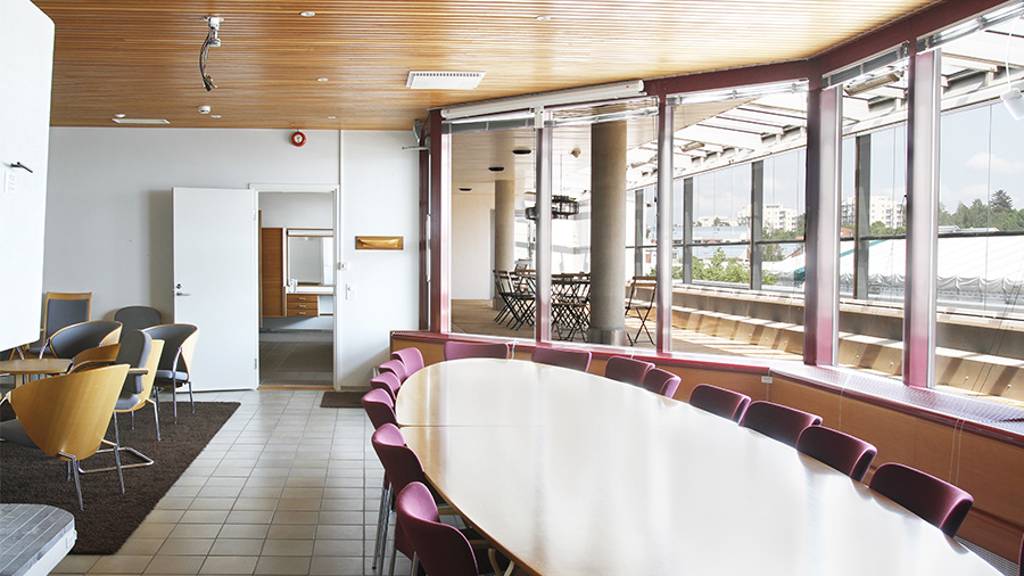 Sointu, 402 m², 2. krs Lintuvaarantie 2