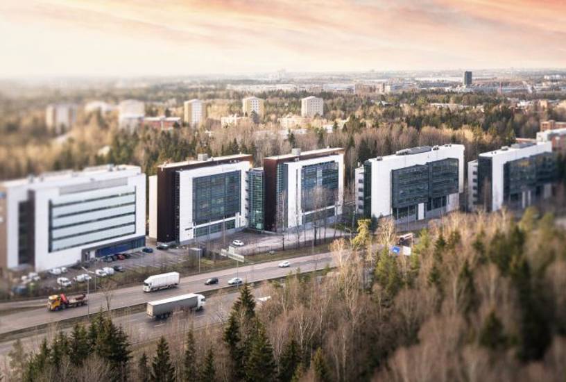 Aku Korhosen tie 4-6