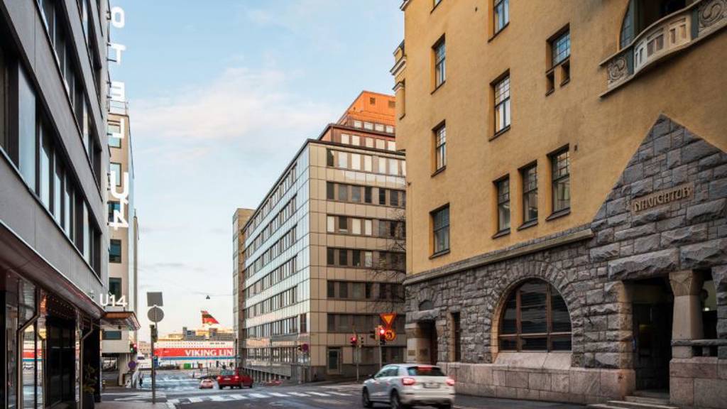 Eteläinen makasiinikatu 4