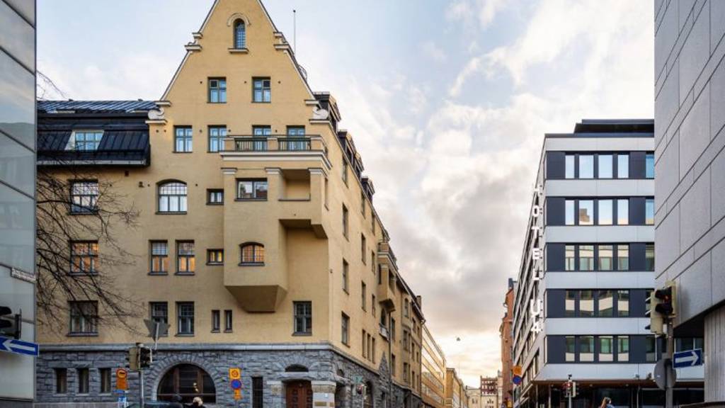 Eteläinen makasiinikatu 4